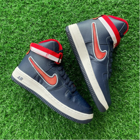 Nike Air Force 1 High Lv8 Sport - Picture 2 of 5